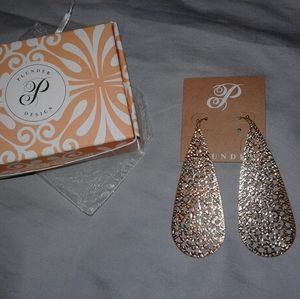 Plunder Ciara Earrings